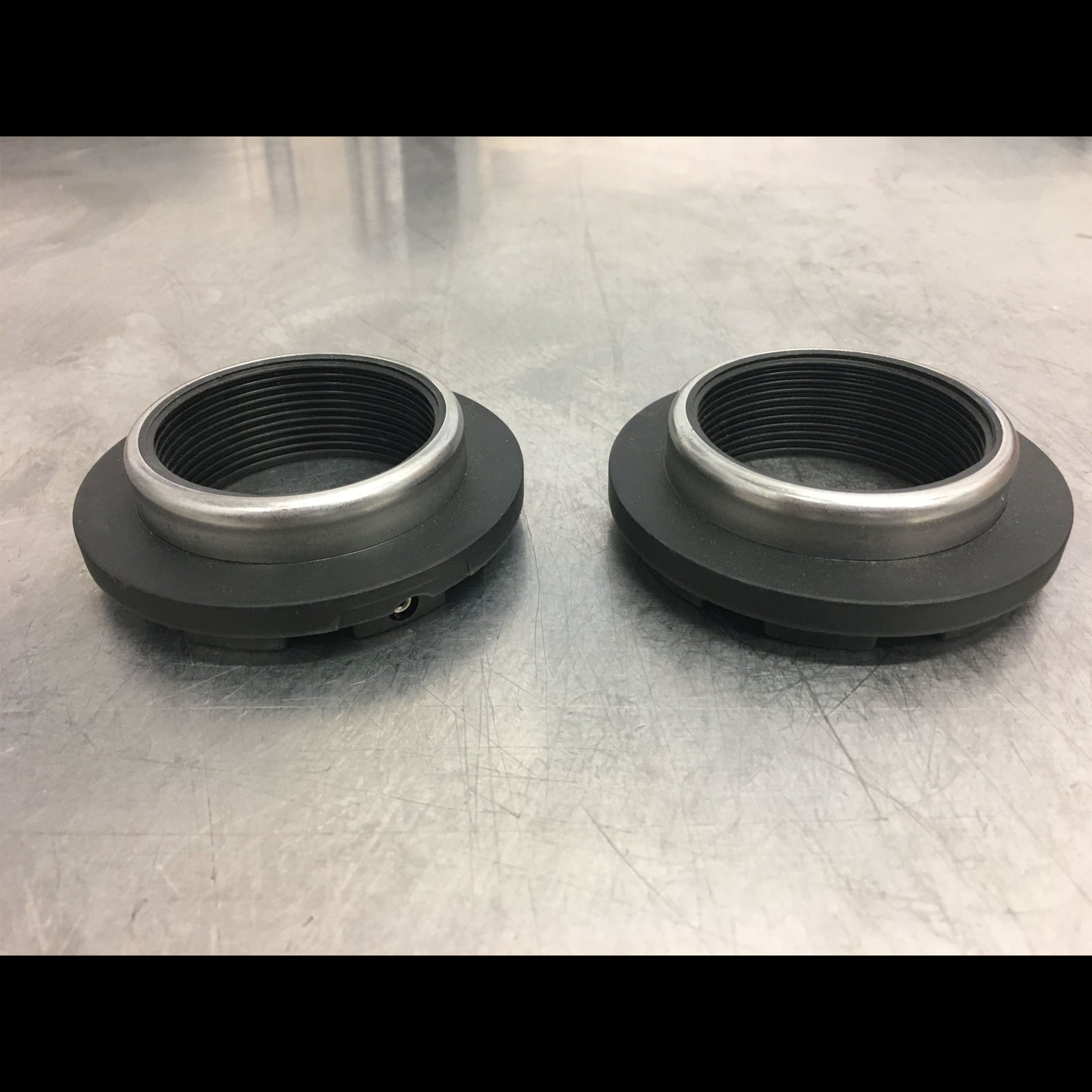 Tarmac PRIMARY Spring Perch